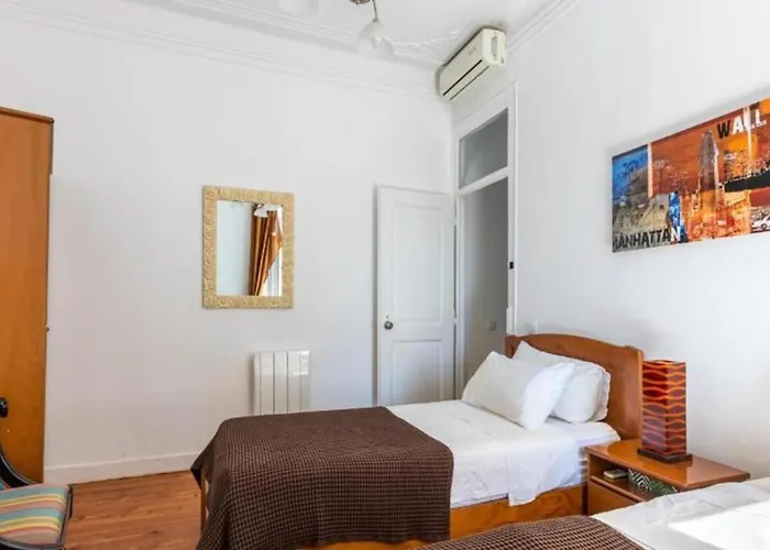 Modern 2-bed - Heart Of Downtown