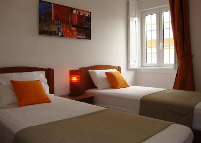 Modern 2-bed - Heart Of Downtown Daire *
