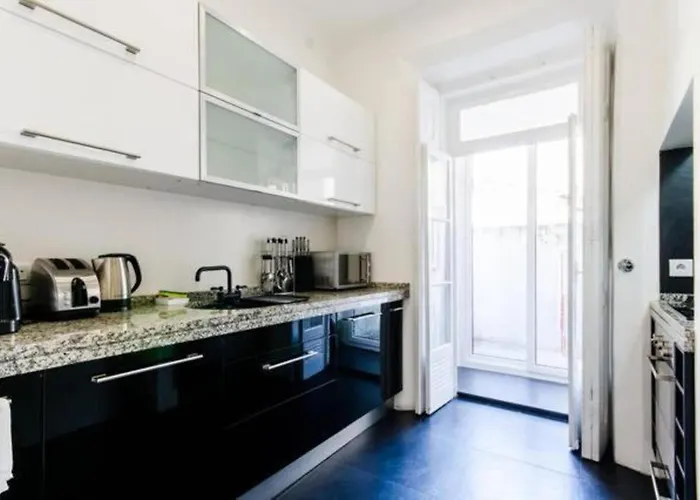Daire Modern 2-bed - Heart Of Downtown *