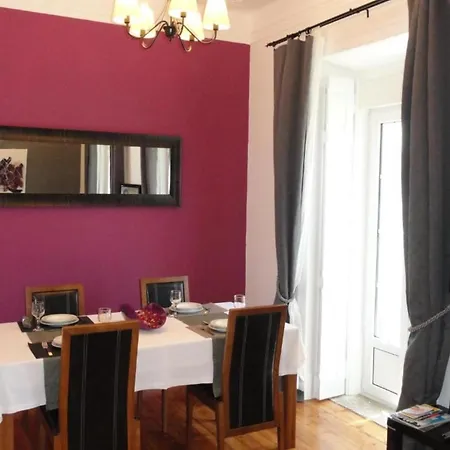 Modern 2-bed - Heart Of Downtown Appartement Lissabon